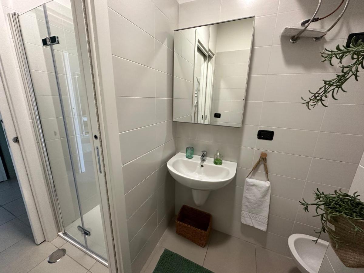 Botanical Suite Бари Екстериор снимка