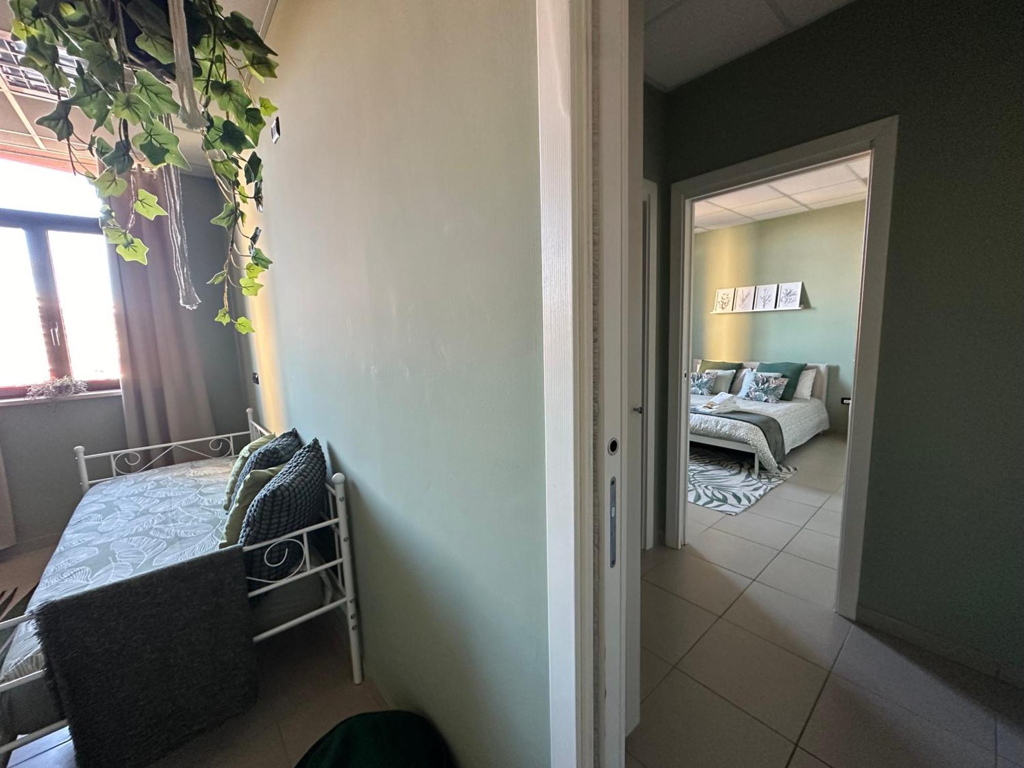 Botanical Suite Бари Екстериор снимка